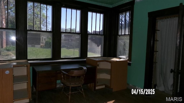 224 Voss Pl, Belleville, IL 62220 - sunroom / solarium with built in study area