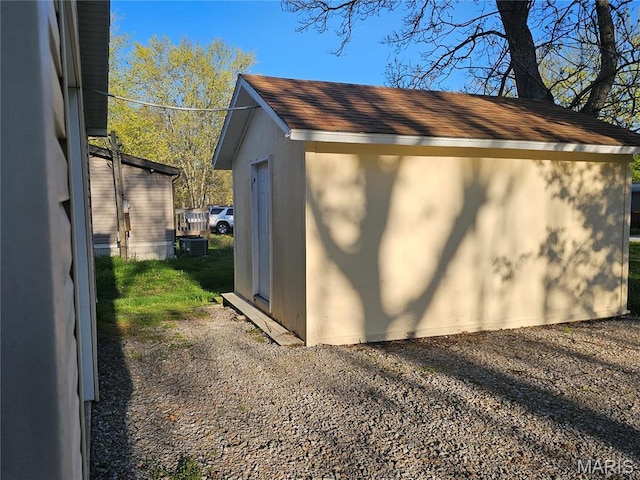 507 Ash St, Percy, IL 62272 - garage with a storage unit