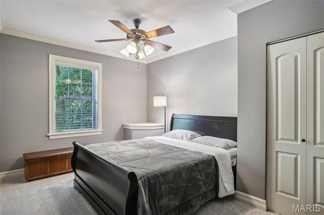 1002 Chesterfield Forest Dr, Wildwood, MO 63005 - bedroom with light carpet, crown molding, baseboards, and ceiling fan
