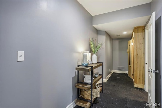 1002 Chesterfield Forest Dr, Wildwood, MO 63005 - hall featuring baseboards