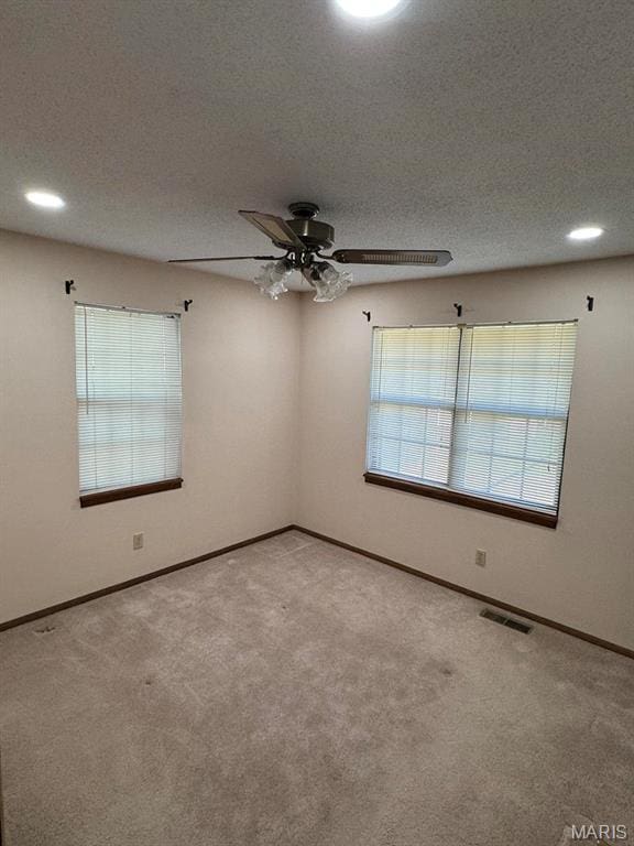 2925 Wayne Ave, Poplar Bluff, MO 63901 - carpeted spare room with ceiling fan, baseboards, and recessed lighting