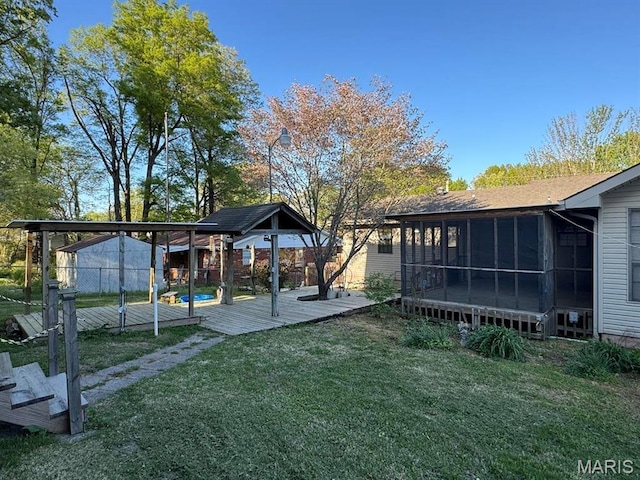 2925 Wayne Ave, Poplar Bluff, MO 63901 - view of green lawn with a sunroom