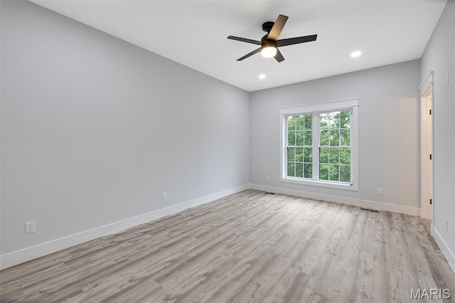 10102 Springer Dr, Bonne Terre, MO 63628 - unfurnished room featuring light wood finished floors, baseboards, a ceiling fan, and recessed lighting