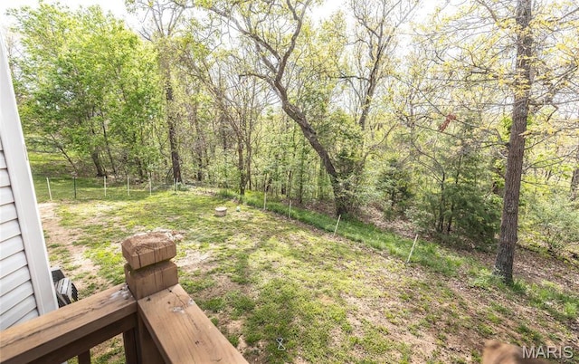 21438 Lancaster Ln, Waynesville, MO 65583 - view of yard featuring a forest view