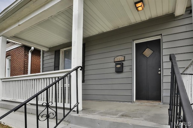 4417 Wallace St, Saint Louis, MO 63116 - view of property entrance