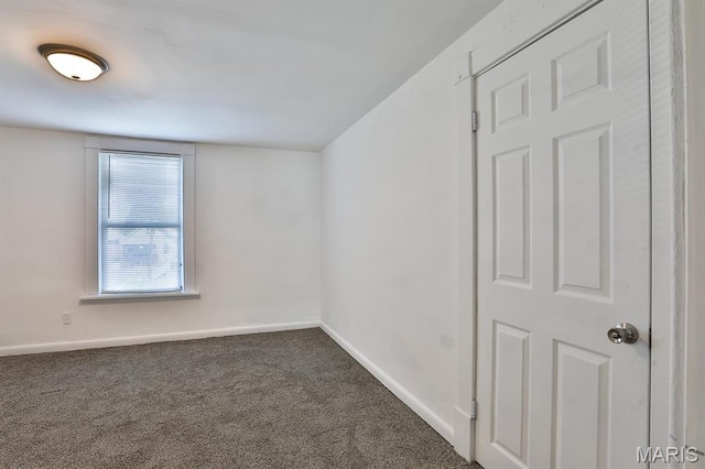 4417 Wallace St, Saint Louis, MO 63116 - carpeted spare room featuring baseboards