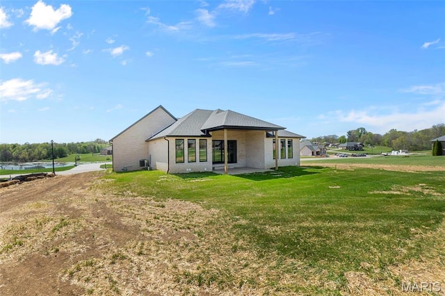 1614 Warren Lake Dr, Jackson, MO 63755