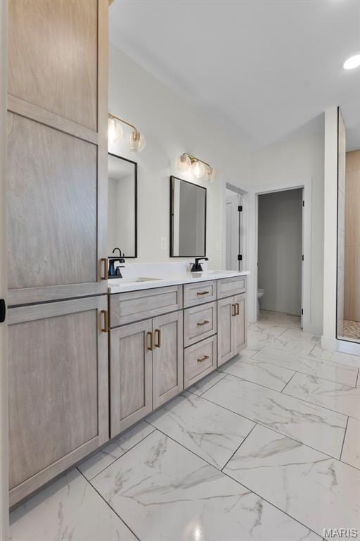 1614 Warren Lake Dr, Jackson, MO 63755