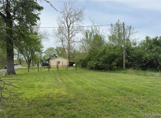 view of grassy yard
