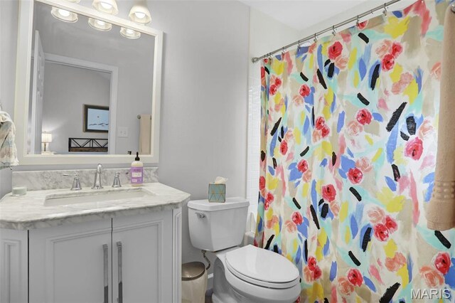 1709 Highview Circle Ct, Ballwin, MO 63021 - bathroom with toilet, vanity, and a shower with shower curtain