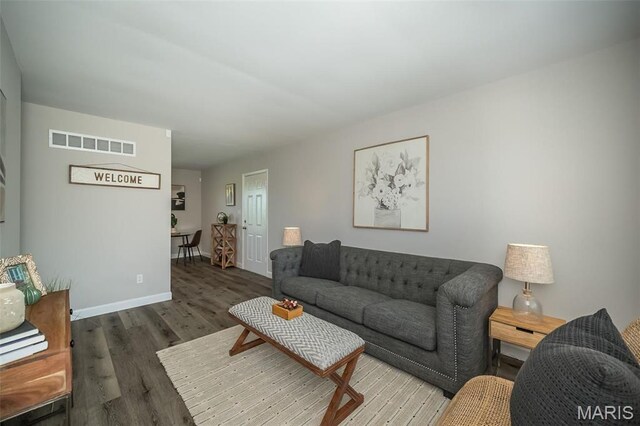 6753 Robbins Ave, Saint Louis, MO 63133 - photo 4