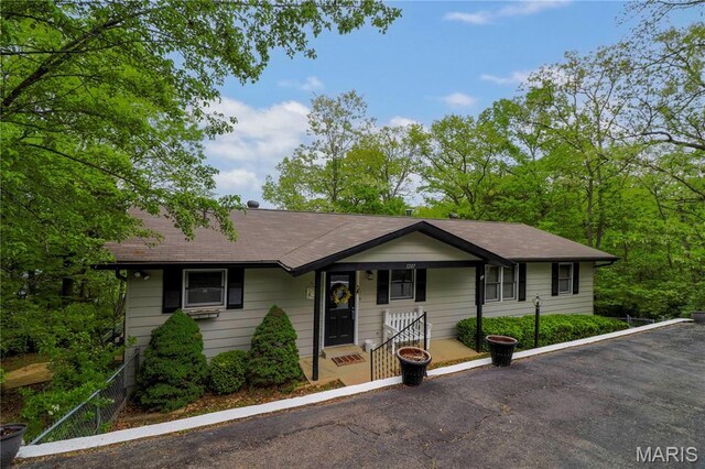 1207 Napoleon Dr, Bonne Terre, MO 63628 - view of front of home