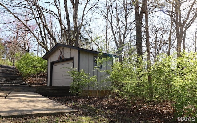 1207 Napoleon Dr, Bonne Terre, MO 63628 - view of detached garage