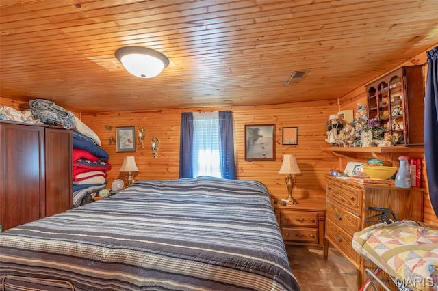 712 Nickey St, Poplar Bluff, MO 63901 - bedroom featuring wood walls and wood ceiling