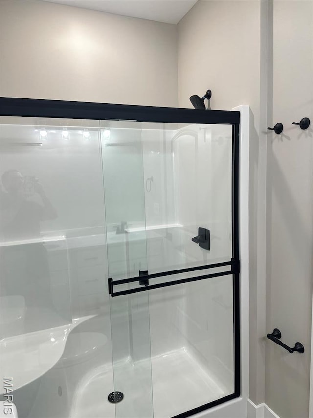 208 Pacific Ave, Union, MO 63084 - bathroom with a stall shower