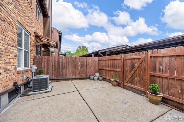 11973 Villa Dorado Dr, Saint Louis, MO 63146 - photo 28