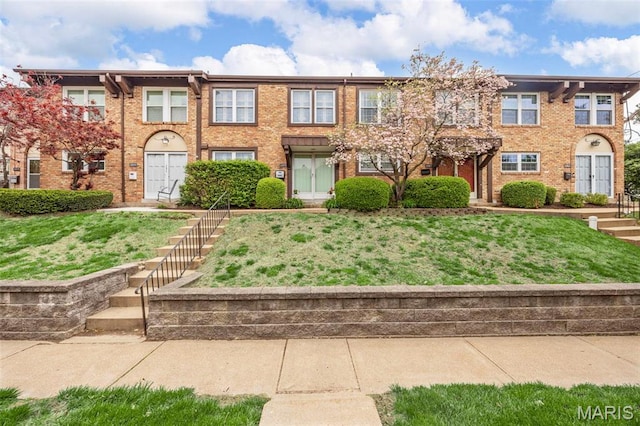 11973 Villa Dorado Dr, Saint Louis, MO 63146 - photo 1