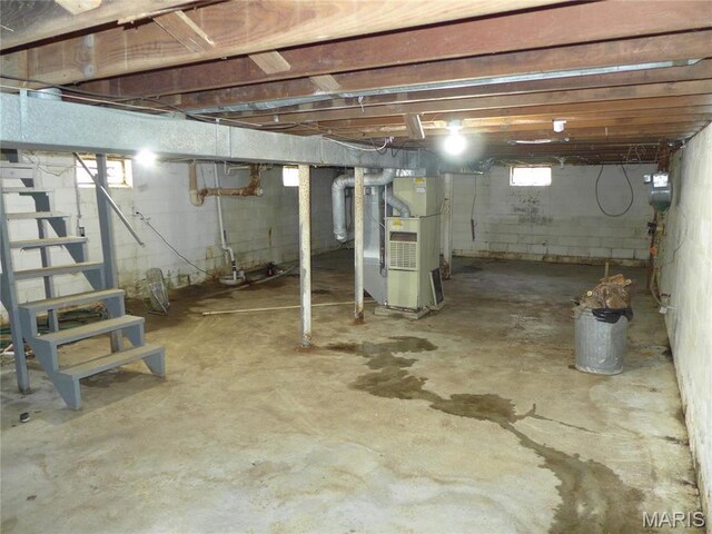 340 Wedge Dr, Saint Louis, MO 63135 - basement with heating unit
