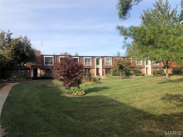 1167 Appleseed Ln Unit D, Olivette, MO 63132 - view of green lawn