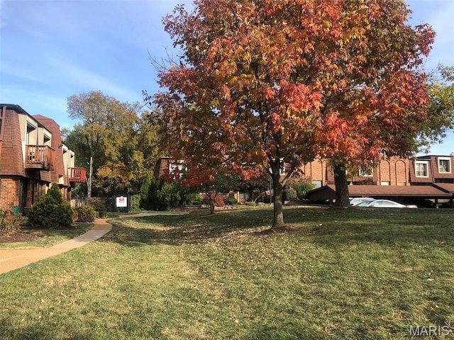 1167 Appleseed Ln Unit D, Olivette, MO 63132 - view of green lawn