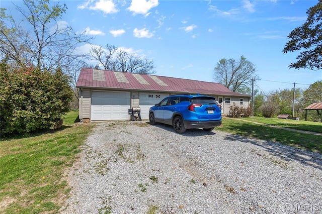 1821 Pcr 916, Perryville, MO 63775 - view of garage