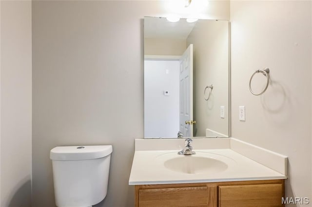 4007 Lafayette Ave, Saint Louis, MO 63110 - bathroom with vanity and toilet