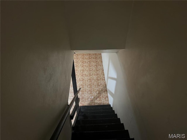 1731 Atmore Dr, Saint Louis, MO 63136 - view of stairway