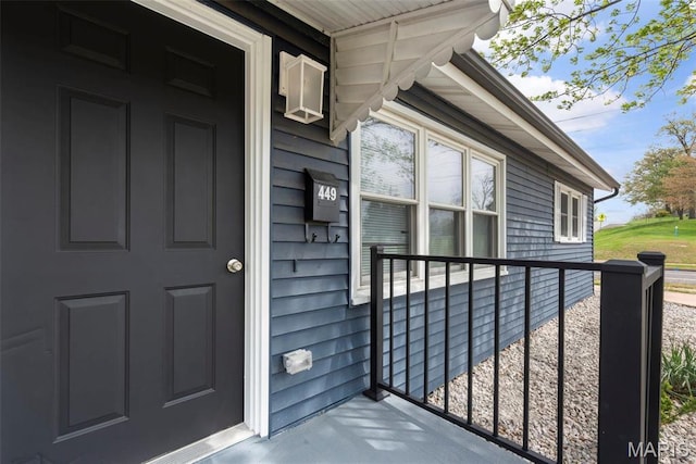 449 Hillcrest Blvd, Ballwin, MO 63021 - view of doorway to property