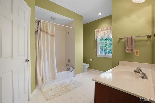 1508 Pacland Ridge Ct, Chesterfield, MO 63005 - full bathroom featuring toilet, vanity, shower / tub combo with curtain, and tile patterned flooring