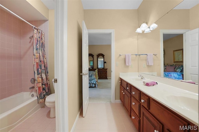 1508 Pacland Ridge Ct, Chesterfield, MO 63005 - ensuite bathroom with tile patterned flooring, shower / tub combo, double vanity, toilet, and baseboards
