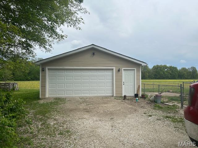14 Cabin River Rd, Troy, MO 63379 - photo 2