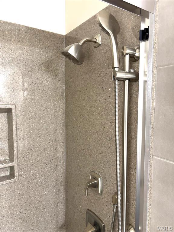 577 Schluersburg Rd, Augusta, MO 63332 - bathroom view of a shower