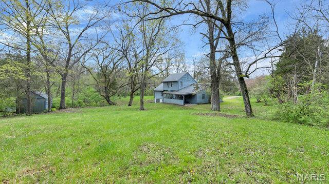 28470 Sunnyside Rd, Warrenton, MO 63383 - view of green lawn