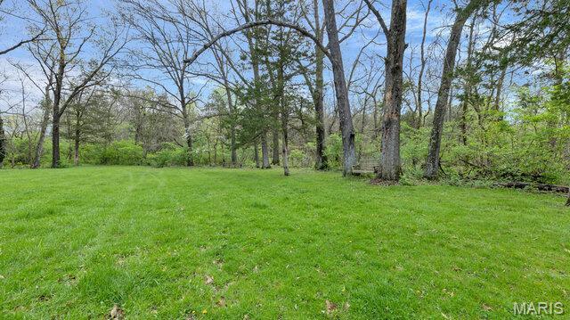 28470 Sunnyside Rd, Warrenton, MO 63383 - view of grassy yard