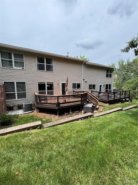 156 Cascade Terrace Dr, Ballwin, MO 63021 - back of house with a wooden deck and a yard