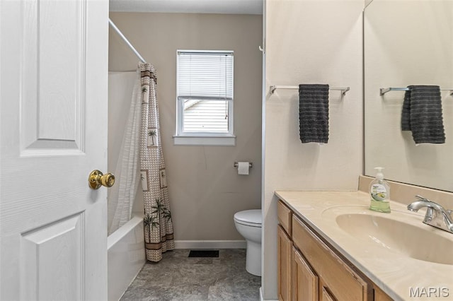 1421 N Woods Dr, Festus, MO 63028 - bathroom with vanity, toilet, shower / bath combo, and baseboards
