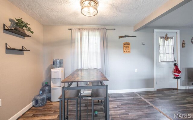 10771 Crest Rd, Dixon, MO 65459 - dining space featuring wood finished floors and baseboards