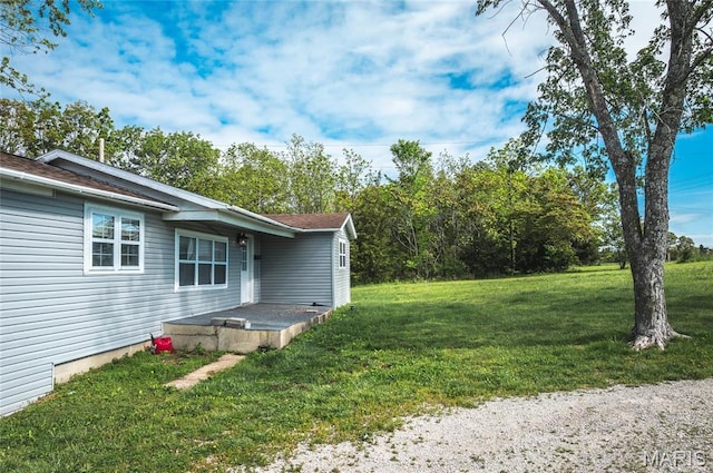 10771 Crest Rd, Dixon, MO 65459 - view of grassy yard
