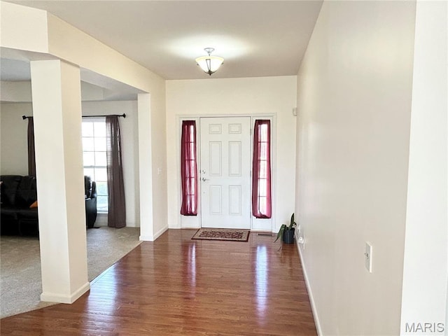 833 Harding St, Saint Peters, MO 63376 - foyer entrance with wood finished floors and baseboards