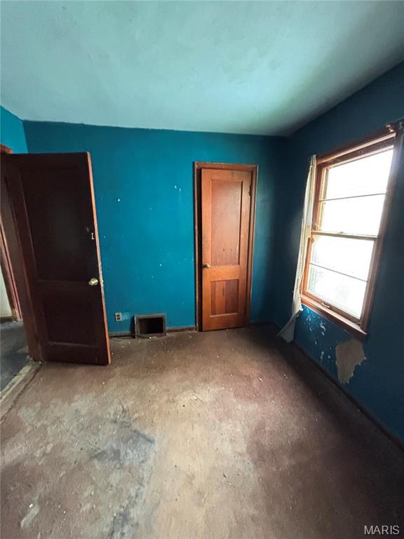 510 Ames Pl, Ferguson, MO 63135 - view of unfurnished bedroom