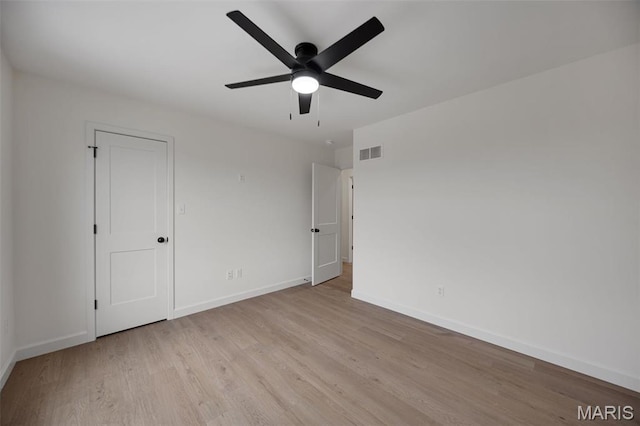 10204 Riehl Farm Dr, Potosi, MO 63664 - unfurnished room with light wood-style flooring and a ceiling fan
