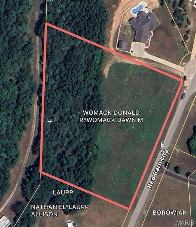 121 Red Barn Ln, Defiance, MO 63341