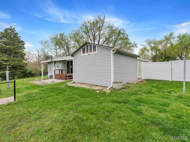 3100 Edgemont Ct, Saint Ann, MO 63074 - back of house with a patio area