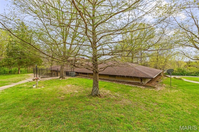 3581 Jarvis Rd, Hillsboro, MO 63050 - view of front of house with a front yard
