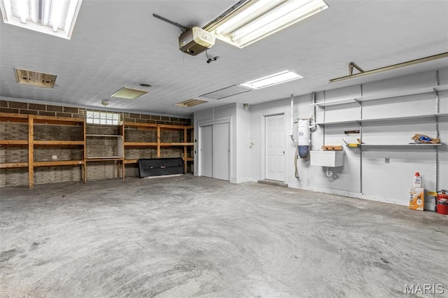 3581 Jarvis Rd, Hillsboro, MO 63050 - garage featuring a garage door opener