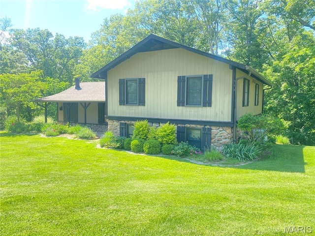 3019 Cedar Ridge Ln, Waterloo, IL 62298 - view of front of property featuring a front lawn and stone siding