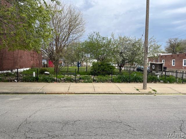 7601 S Broadway, Saint Louis, MO 63111 - photo 1