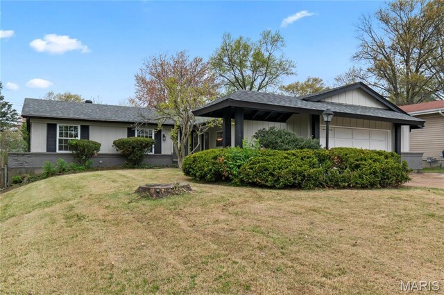 11735 Old Halls Ferry Rd, Florissant, MO 63033 - ranch-style house with a garage and a front lawn