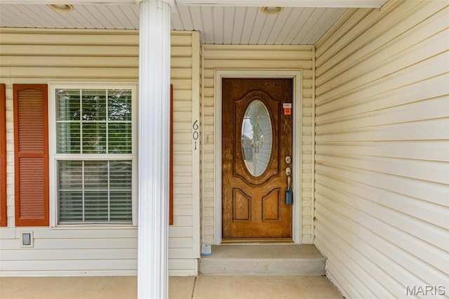 601 John David Dr, Farmington, MO 63640 - view of exterior entry