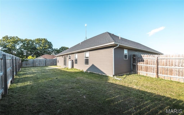 11175 Lexington Ln, Rolla, MO 65401 - back of property with a shingled roof